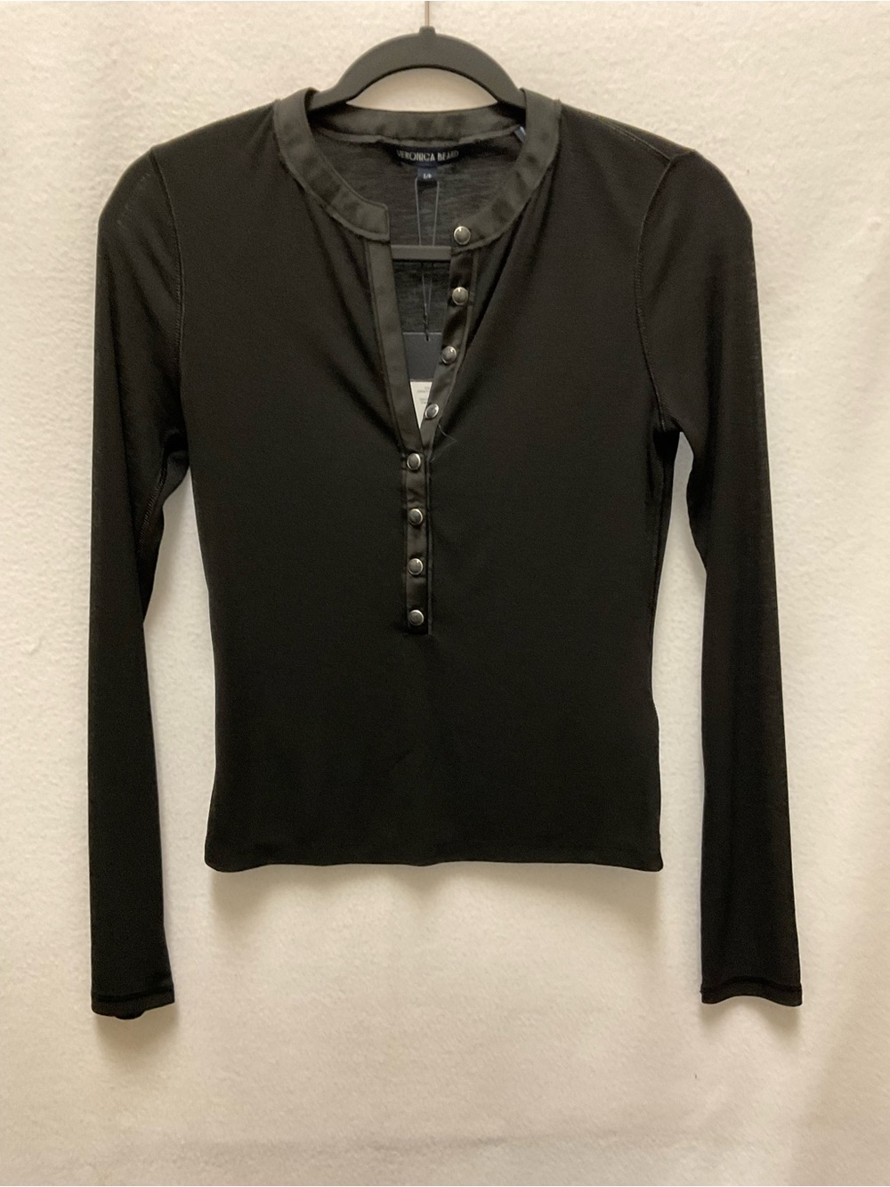 Veronica Beard Black Long-Sleeve Snap Henley Top